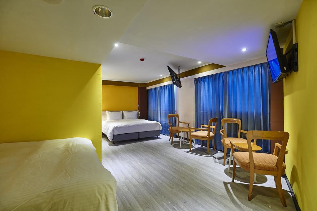 Lily Hotel Kaohsiung Exterior foto
